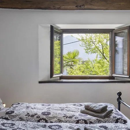 Rosa By Interhome Agarone